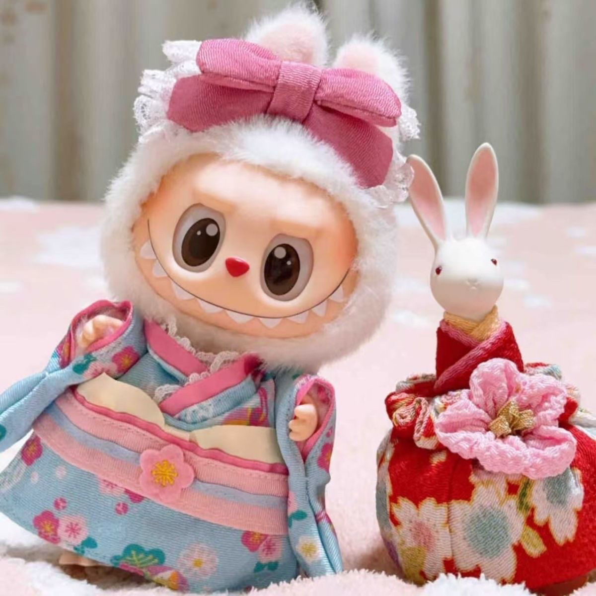 Japanese Style Dress Up for 17 - Japan Lifestyle And Culture 评论和价格